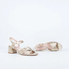 Load image into Gallery viewer, Aloof Dress Shoe
