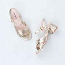 Load image into Gallery viewer, Aloof Dress Shoe
