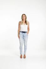 Load image into Gallery viewer, Misfit Jeans
